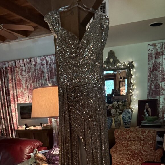 NWT Jovani 23779SC Sequin Prom Dress Gold Size 14 - Picture 7 of 10